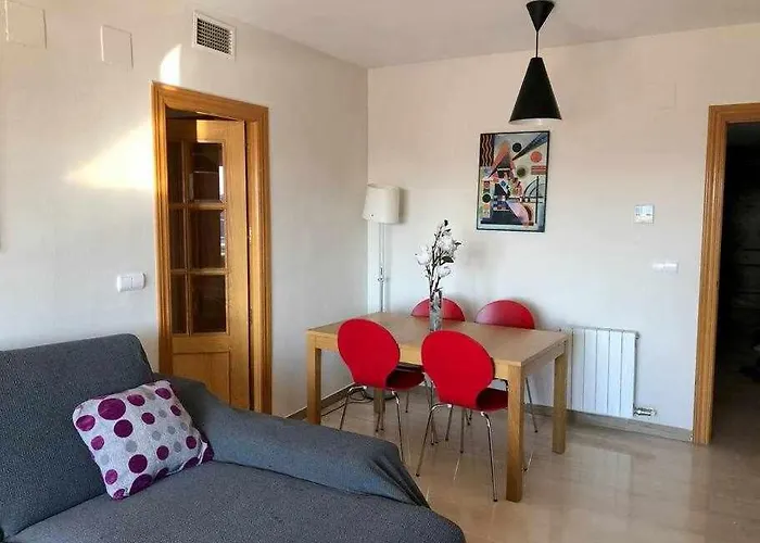 H&H Suite Train Station Apartament