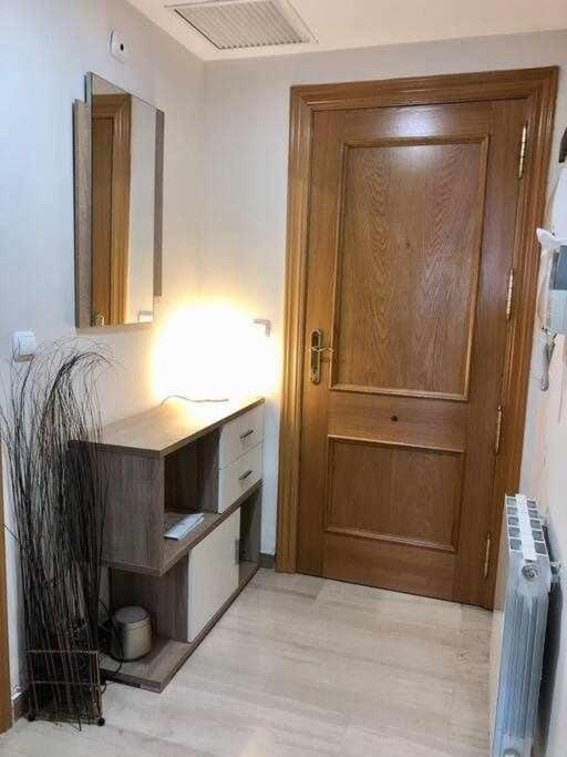 H&h Train Station Apartment